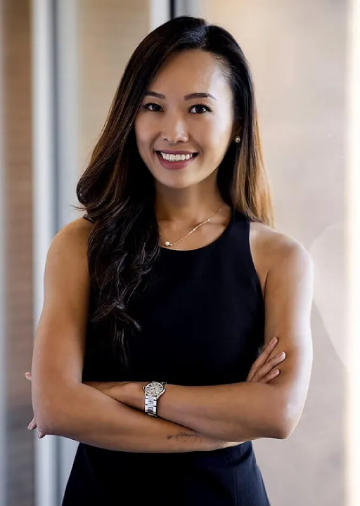 Dr. Claudia Kim