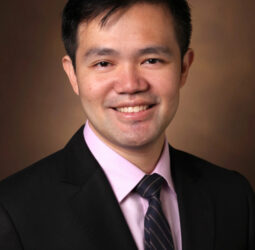 Yee Cheng Low, MD